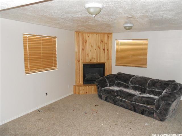 2481 N 2350 W, Clinton, UT 84015 — photo 6