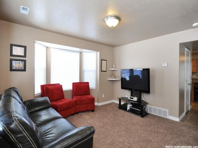 360 W 1925 N, Harrisville, UT 84404 — photo 4