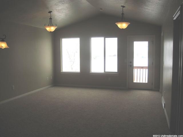 386 N 700 W, Vernal, UT 84078 — photo 3
