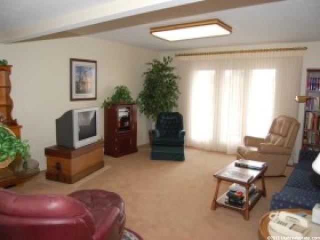 1683 Whispering Oaks Dr, Ogden, UT 84403 — photo 4