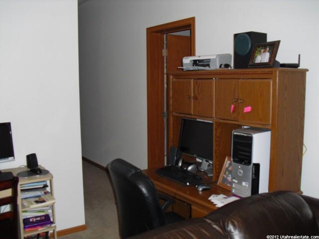 201 W 2050 S, Vernal, UT 84078 — photo 3