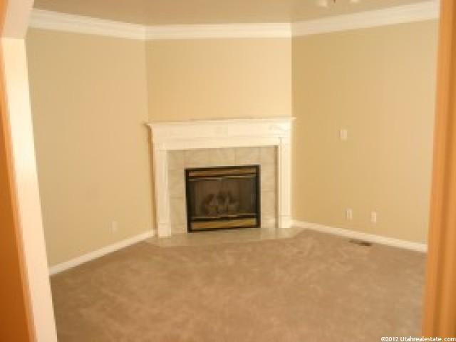 976 S 400 E, Centerville, UT 84014 — photo 4