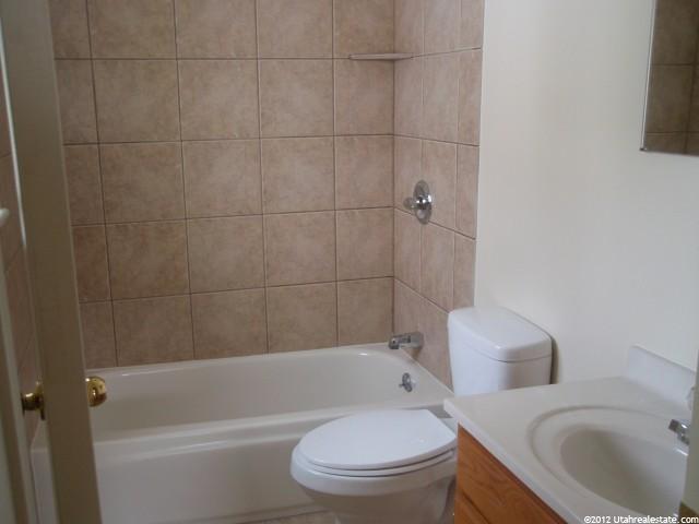 155 E 200 S, Vernal, UT 84078 — photo 8