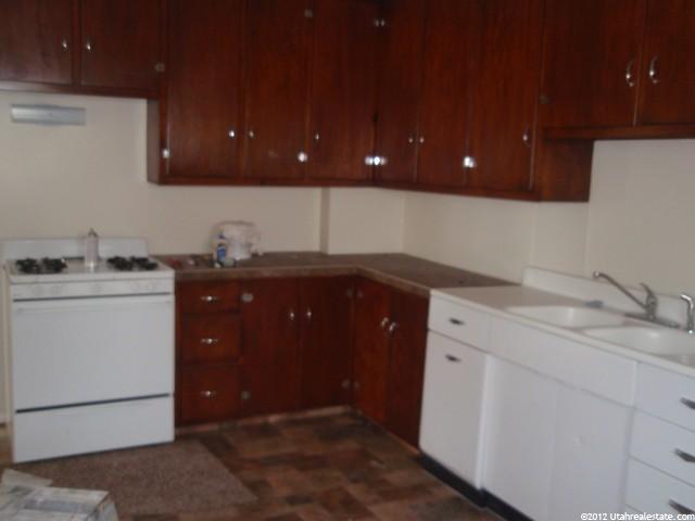 155 E 200 S, Vernal, UT 84078 — photo 9