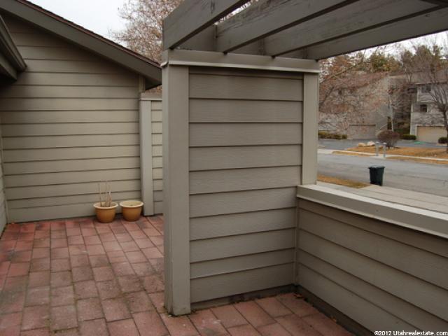 4792 S Naniloa Dr, Holladay, UT 84117 — photo 2