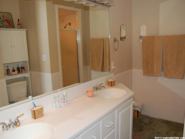 4792 S Naniloa Dr, Holladay, UT 84117 — photo 11