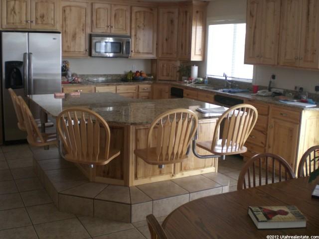 3568 N 550 W, Pleasant View, UT 84414 — photo 4