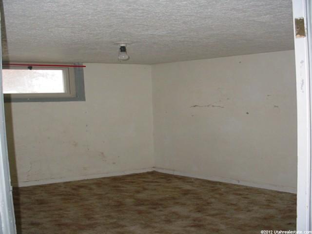 554 W Center St, Logan, UT 84321 — photo 10