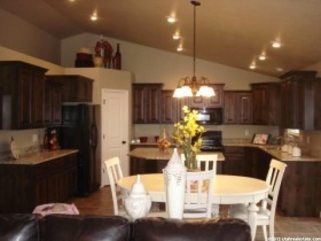 7481 S 1740 E, South Weber, UT 84405 — photo 3