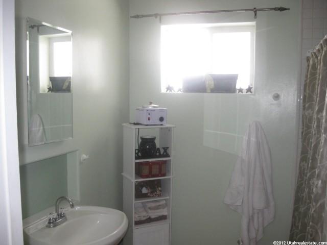 2827 S 500 W, Bountiful, UT 84010 — photo 10
