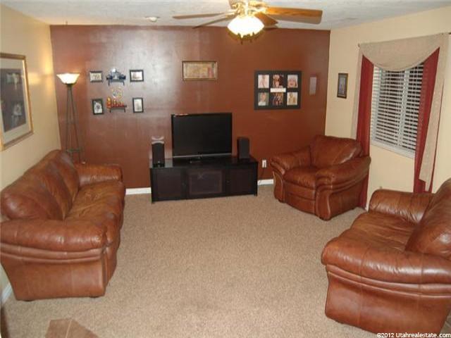 80 E 525 N, Layton, UT 84041 — photo 4