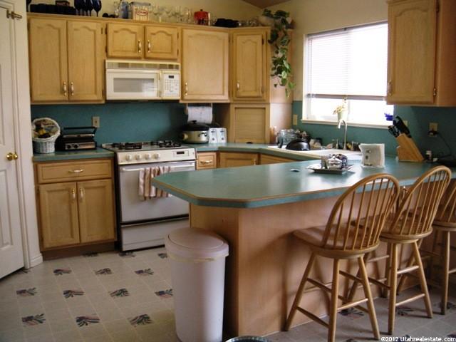 5390 S 3400 W, Roy, UT 84067 — photo 3