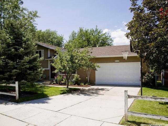 10804 S Bohm Pl, Sandy, UT 84094 — photo 8