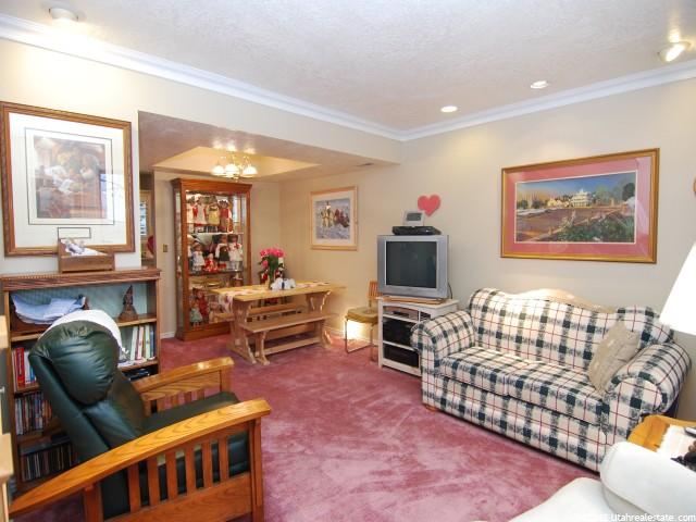 88 W 50 S, Centerville, UT 84014 — photo 5