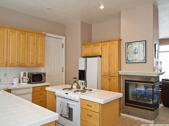 726 N Eagleridge Dr E, Bountiful, UT 84010 — photo 6