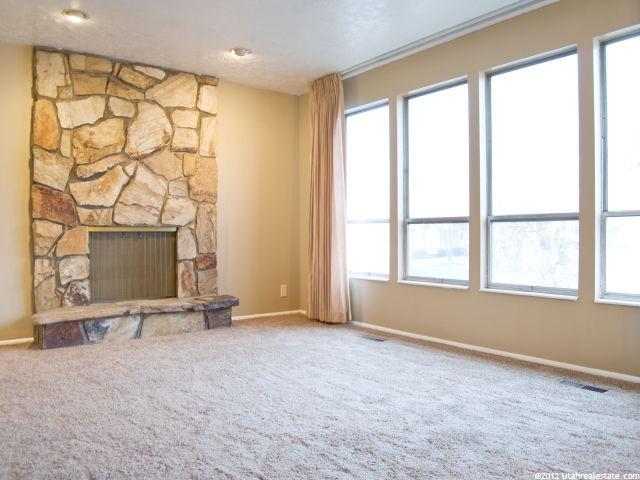 771 N 400 W, Centerville, UT 84014 — photo 2