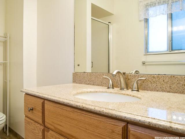 771 N 400 W, Centerville, UT 84014 — photo 10