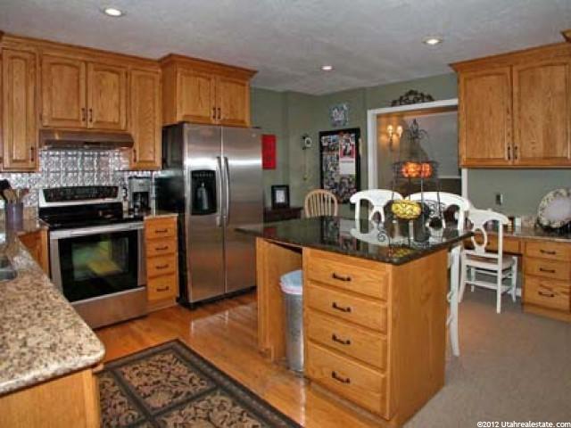 8337 S Ridge Point Rd, Sandy, UT 84093 — photo 3