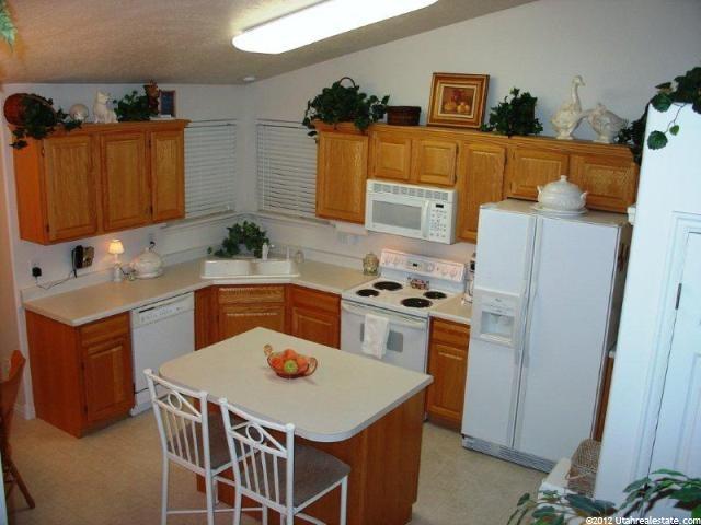 2057 S 1900 W, Syracuse, UT 84075 — photo 10
