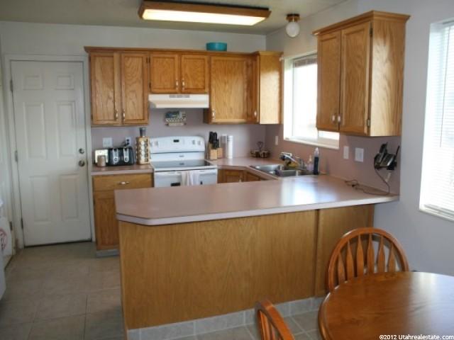 608 W 860 S, Tremonton, UT 84337 — photo 2