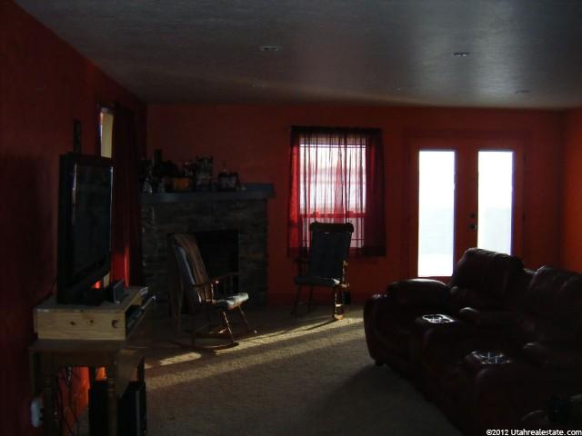 336 W 400 S, Hyde Park, UT 84318 — photo 6