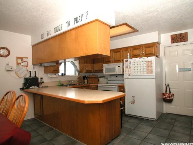 612 E 2200 N, North Logan, UT 84341 — photo 2