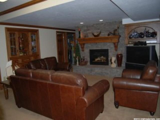 1798 Cornwall Ct, Sandy, UT 84092 — photo 11