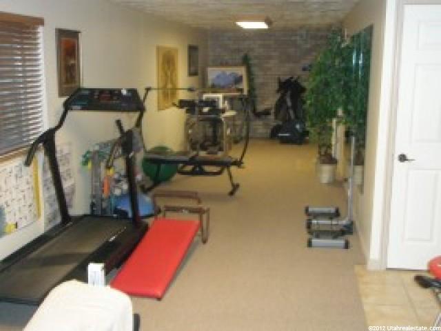 6103 S Sharon Cir E, South Ogden, UT 84403 — photo 12