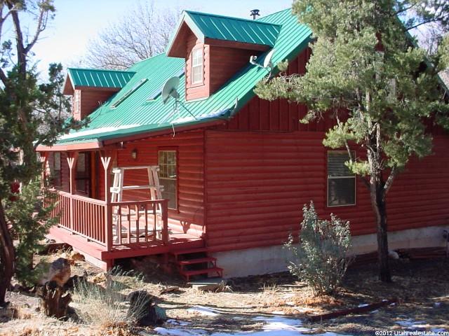 215 S Stagecoach Dr, Brookside, UT 84782 — photo 2