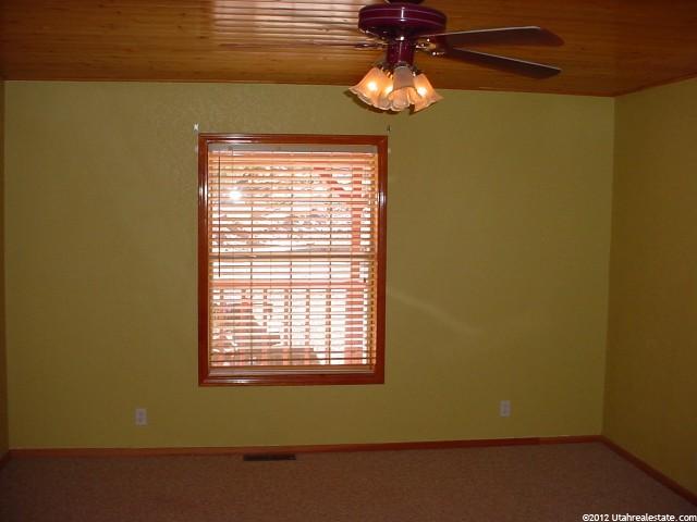 215 S Stagecoach Dr, Brookside, UT 84782 — photo 8