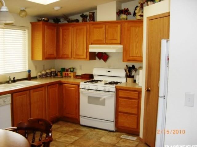 1111 N 2000 W #56, Farr West, UT 84404 — photo 4