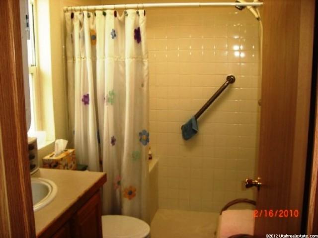 1111 N 2000 W #56, Farr West, UT 84404 — photo 9