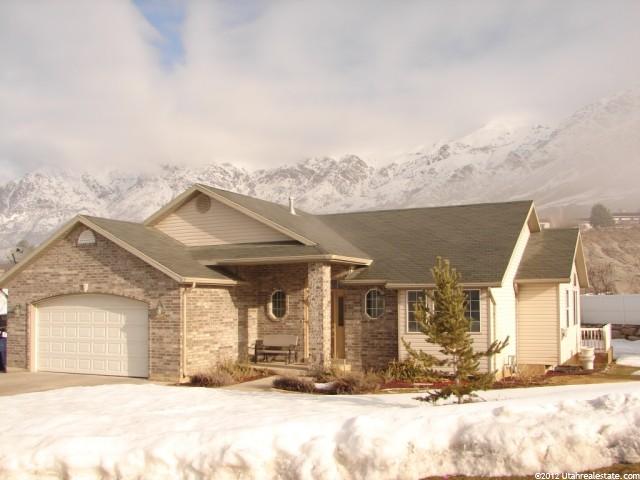 1366 E 2850 N, North Ogden, UT 84414 — photo 2