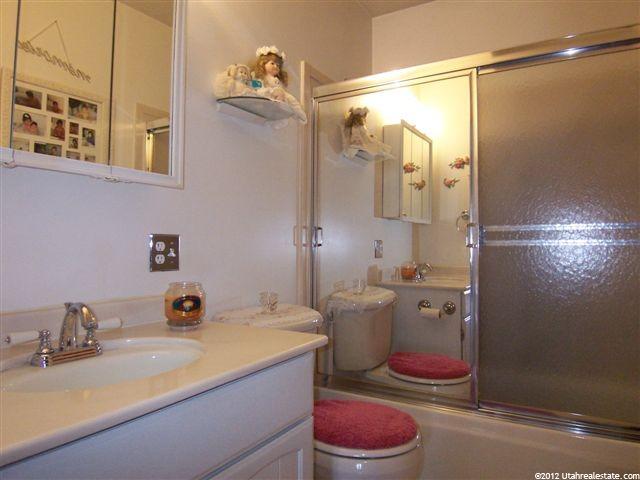 116 N 1200 W, Clearfield, UT 84015 — photo 9