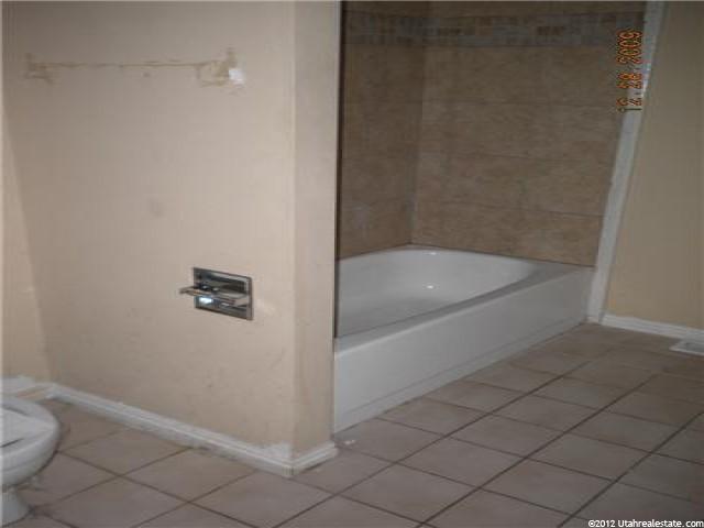 1489 Brinker Ave #E3, Ogden, UT 84404 — photo 3