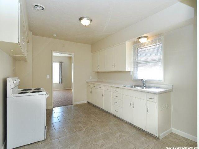 3297 Adams Ave, Ogden, UT 84401 — photo 9