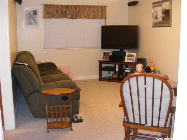 139 E 3250 N, North Ogden, UT 84414 — photo 4