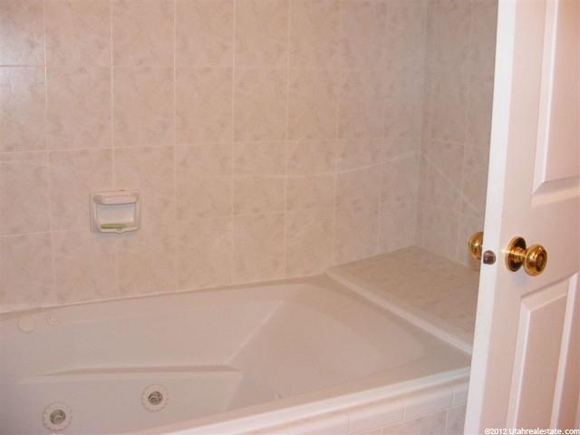 139 E 3250 N, North Ogden, UT 84414 — photo 8