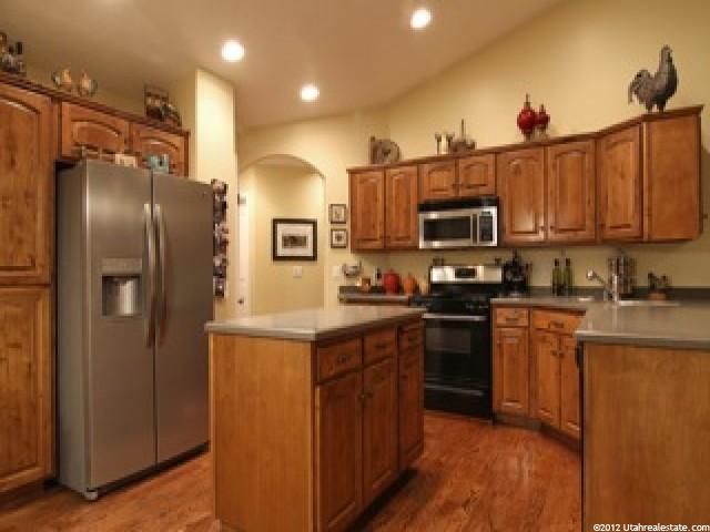 678 N 4100 W, West Point, UT 84015 — photo 7