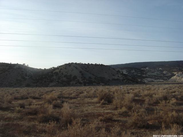 6830 N 250 E, Vernal, UT 84078 — photo 2