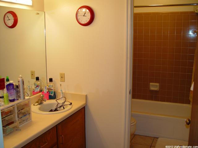 241 E 400 N #1, Provo, UT 84606 — photo 4