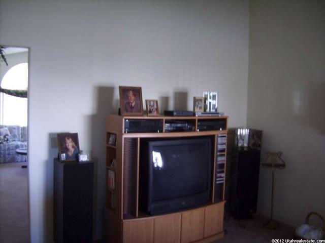 96 N 2350 E Cir, Washington County, UT 84790 — photo 3