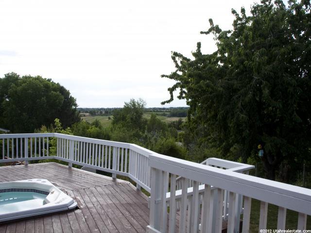 1643 Hillsboro Dr, Layton, UT 84040 — photo 9