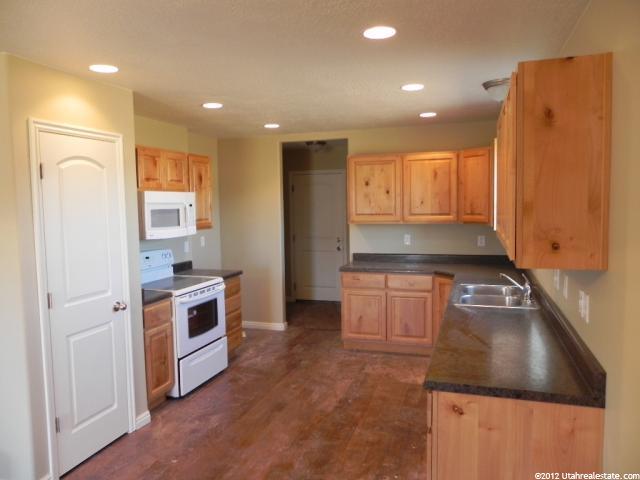 2325 S Baxter Dr E, Heber City, UT 84032 — photo 2