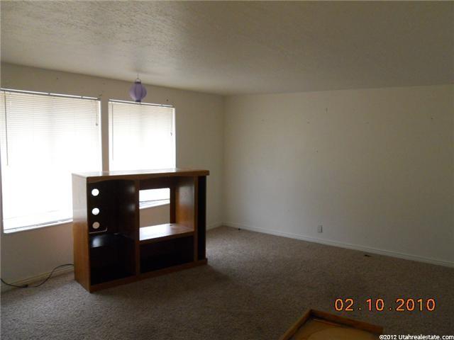 5853 S 2550 W, Roy, UT 84067 — photo 6