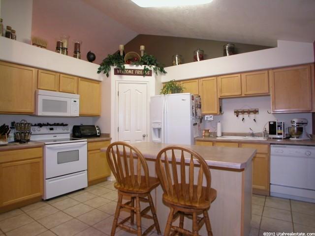 813 W 875 S, Lehi, UT 84043 — photo 4