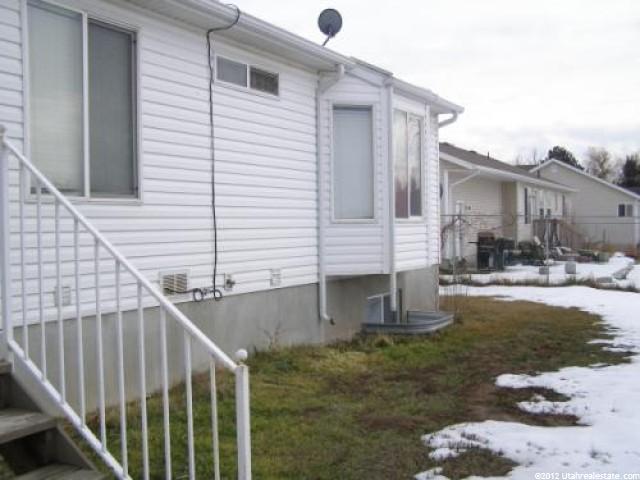 79 N 975 W, Layton, UT 84041 — photo 8