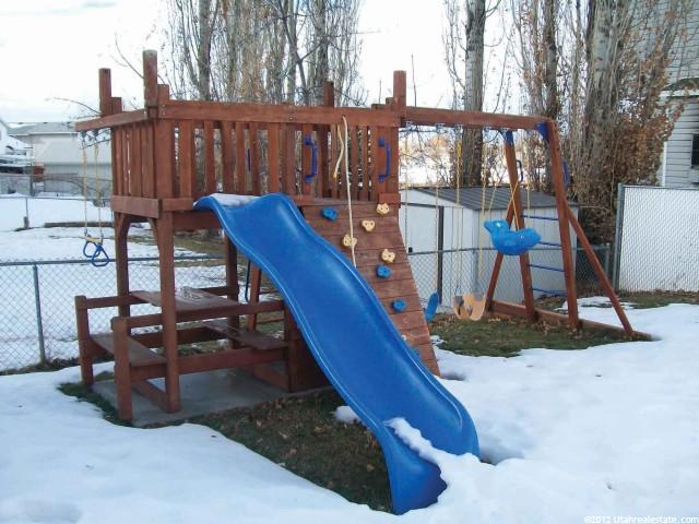 1093 E Meadow Way Dr, Layton, UT 84041 — photo 12