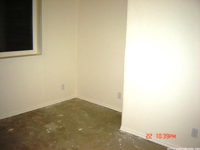 5644 S 4075 W, Roy, UT 84067 — photo 8