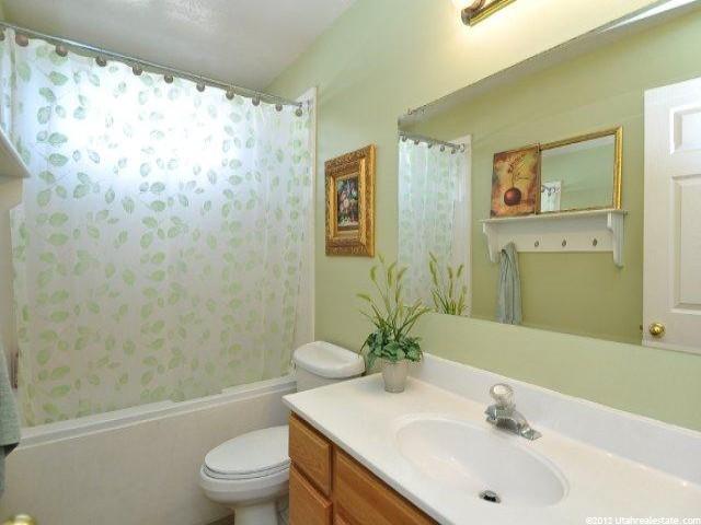 4630 S 4075 W, Roy, UT 84067 — photo 9